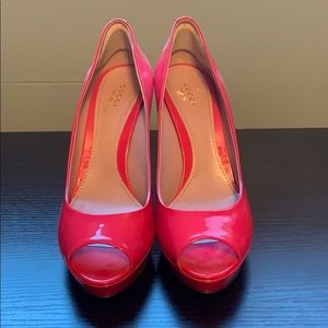 Women’s Gucci Shoes